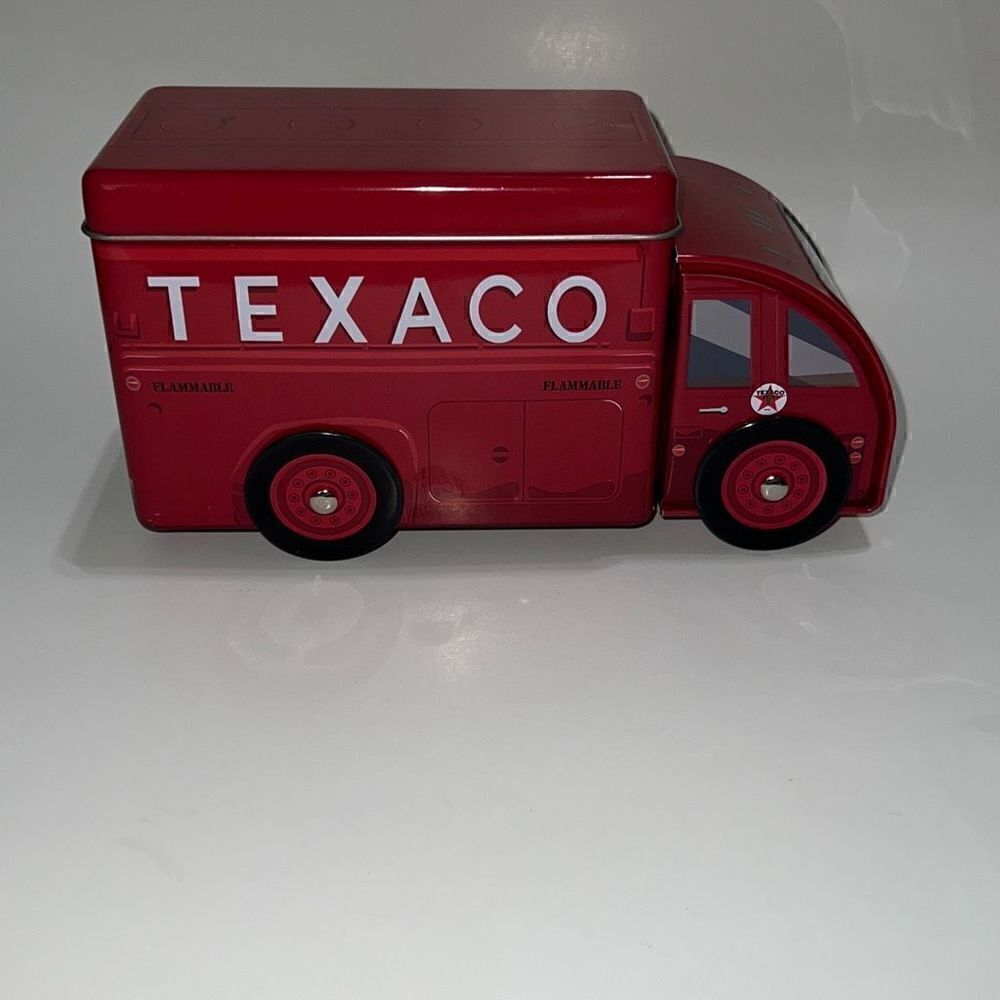 Texaco Chevron Collectible Tanker Rolling Tin Opens Storage Box Red 8”x4”
